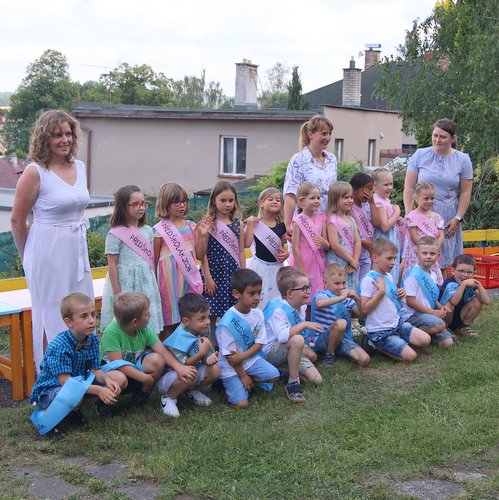 Společné odpoledne na zahradě v MŠ Pod Lesem