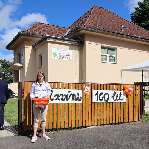 V Černovíru oslavili 100 let budovy mateřské školy