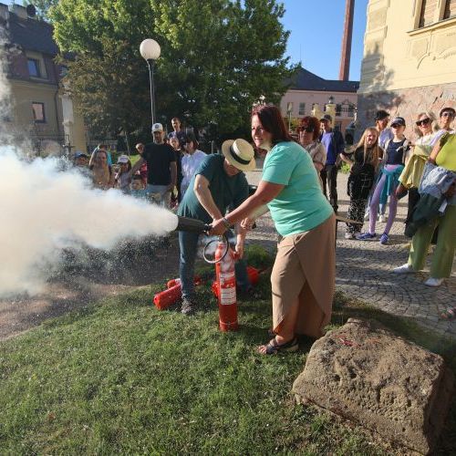 3K0A05921