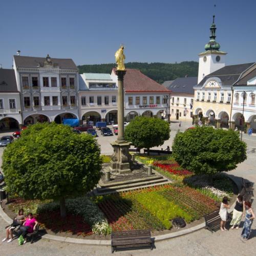 namesti-4